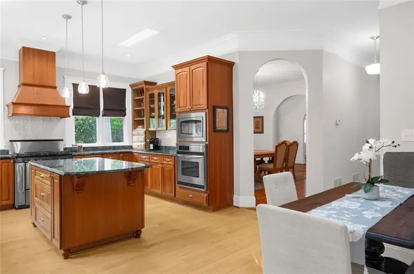 $1,999,000 | 11905 Hutchesons Ferry Road, Chattahoochee Hills, GA 30268