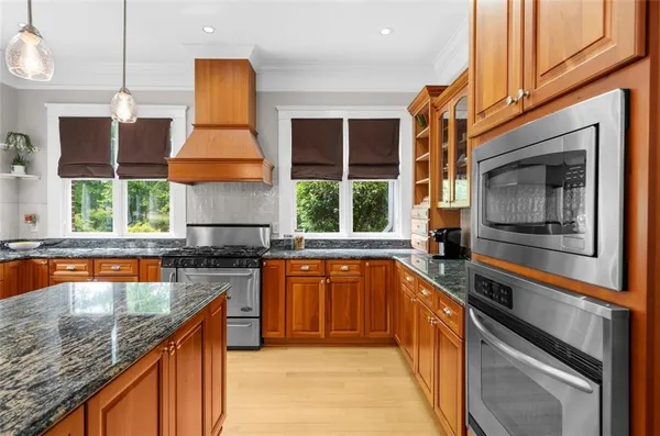 $1,999,000 | 11905 Hutchesons Ferry Road, Chattahoochee Hills, GA 30268