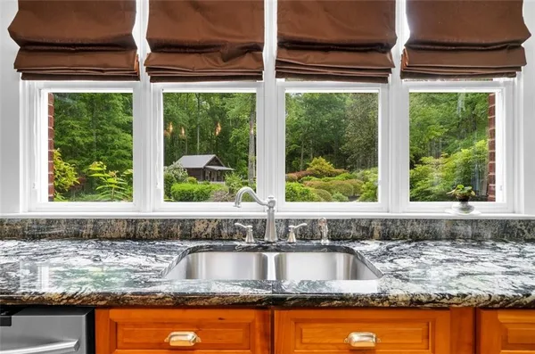 $1,999,000 | 11905 Hutchesons Ferry Road, Chattahoochee Hills, GA 30268