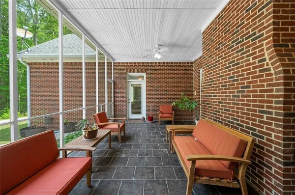 $1,999,000 | 11905 Hutchesons Ferry Road, Chattahoochee Hills, GA 30268