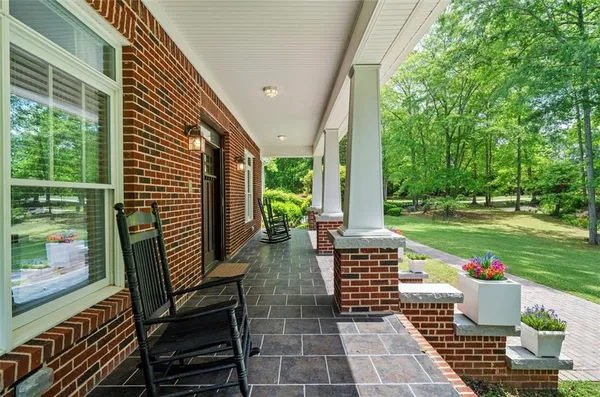 $1,999,000 | 11905 Hutchesons Ferry Road, Chattahoochee Hills, GA 30268