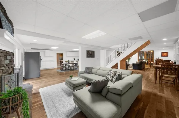 $1,999,000 | 11905 Hutchesons Ferry Road, Chattahoochee Hills, GA 30268