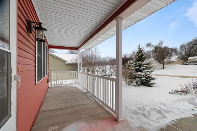 $375,000 | S5478 Mammoth Trail, Baraboo, WI 53913