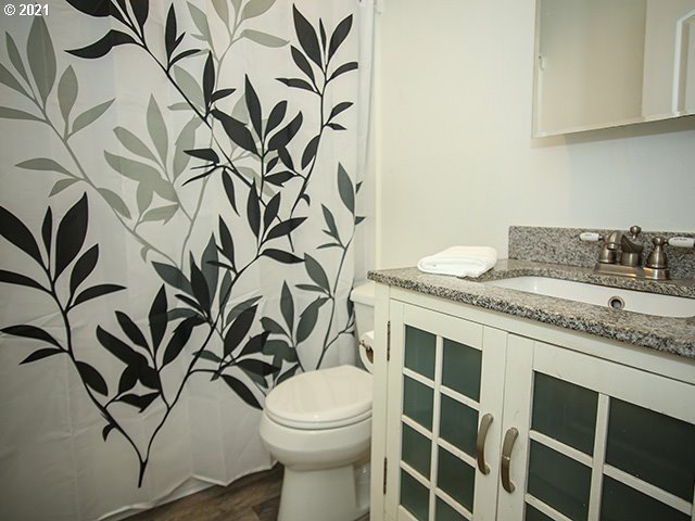 3298 Pheasant Boulevard Springfield, OR 97477 - Photo 15 of 20 Gallery Image 15