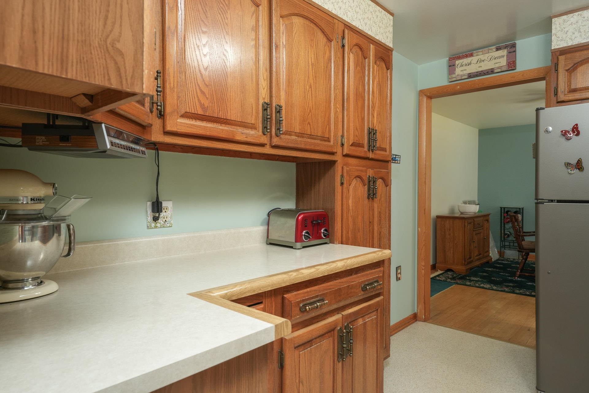 11 Killarney Drive Burlington, VT 05408 - Photo 10 of 37