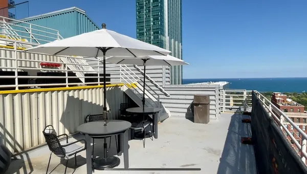 $2,250 | 40 East 9th Street, Unit 1604, Chicago, IL 60605