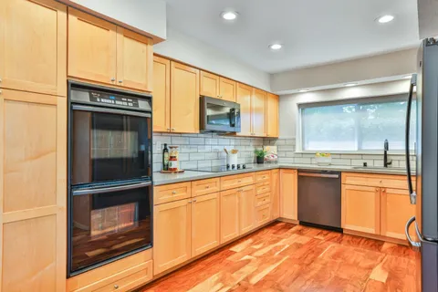$2,185,000 | 1597 Willowmont Avenue, San Jose, CA 95118
