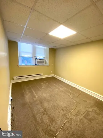 $1,075 | 437 West School House Lane, Unit G01, Philadelphia, PA 19144