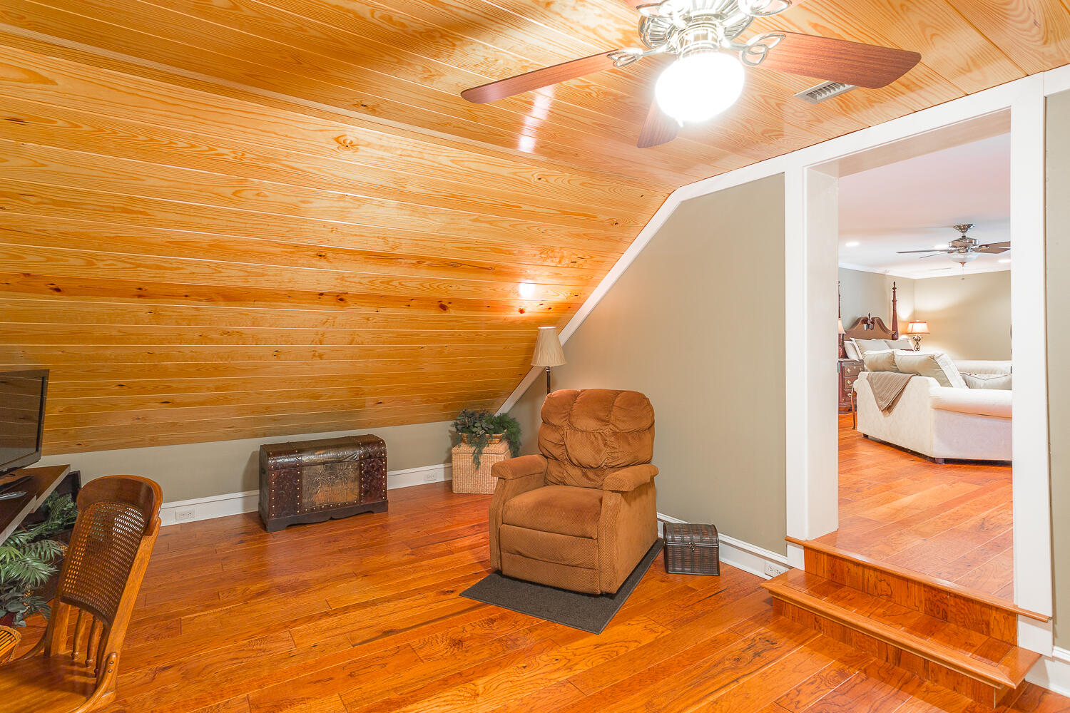 2040 Upper Ridge Road Southeast Dalton, GA 30721 - Photo 22 of 43 2040 Upper Ridge Road HD Expires 11.22.2