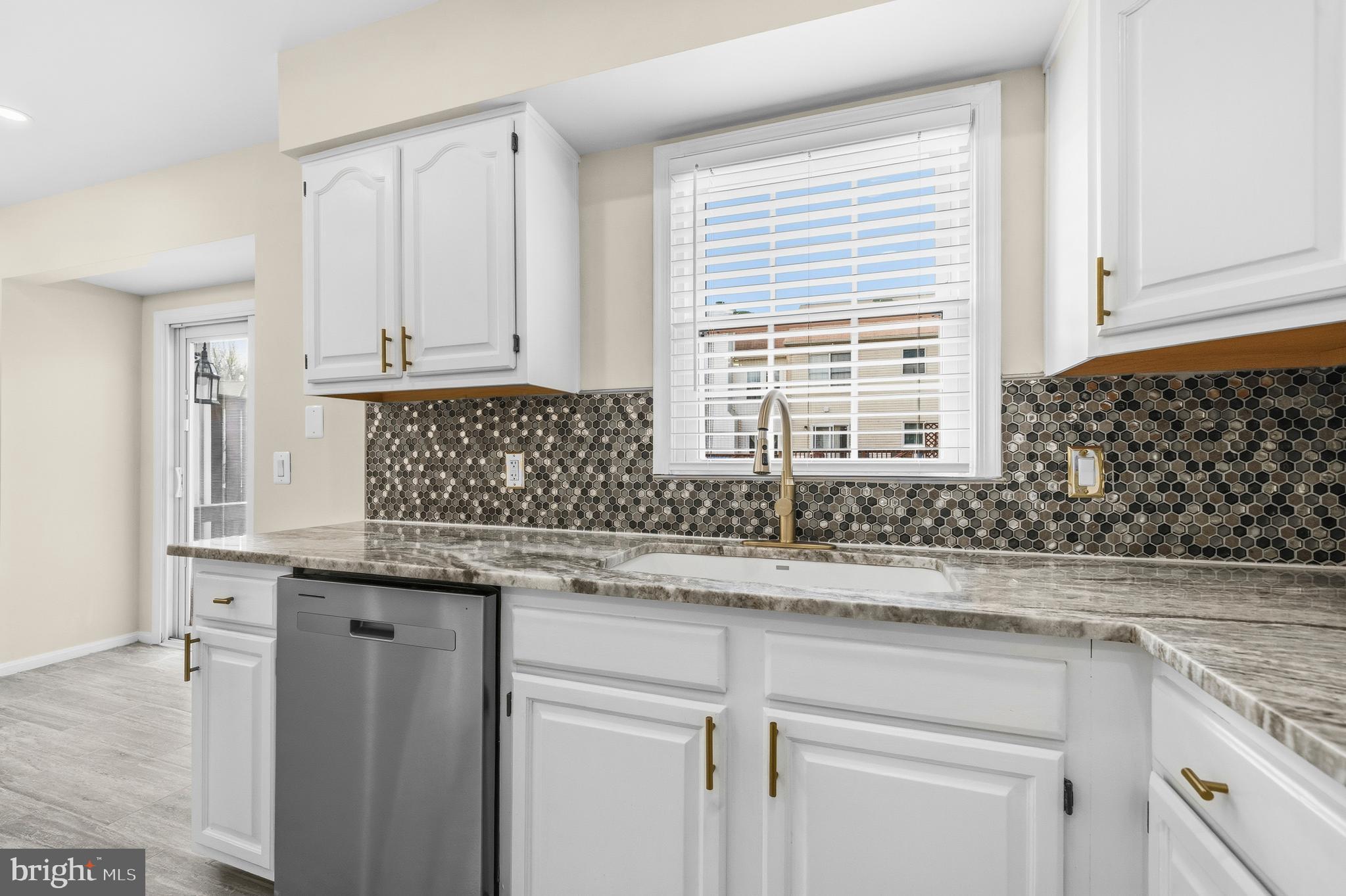 299 St Michaels Circle Odenton, MD 21113 - Photo 15 of 47
