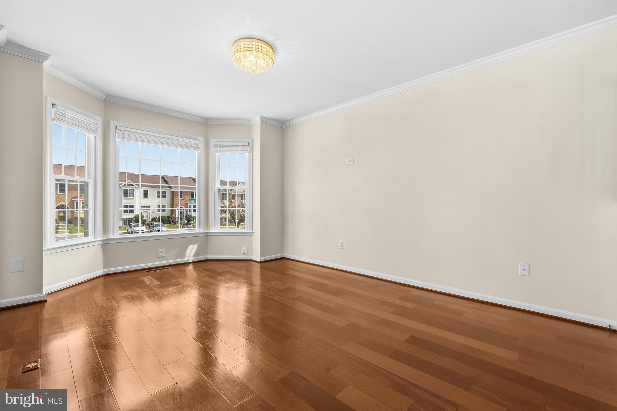 299 St Michaels Circle Odenton, MD 21113 - Photo 4 of 47