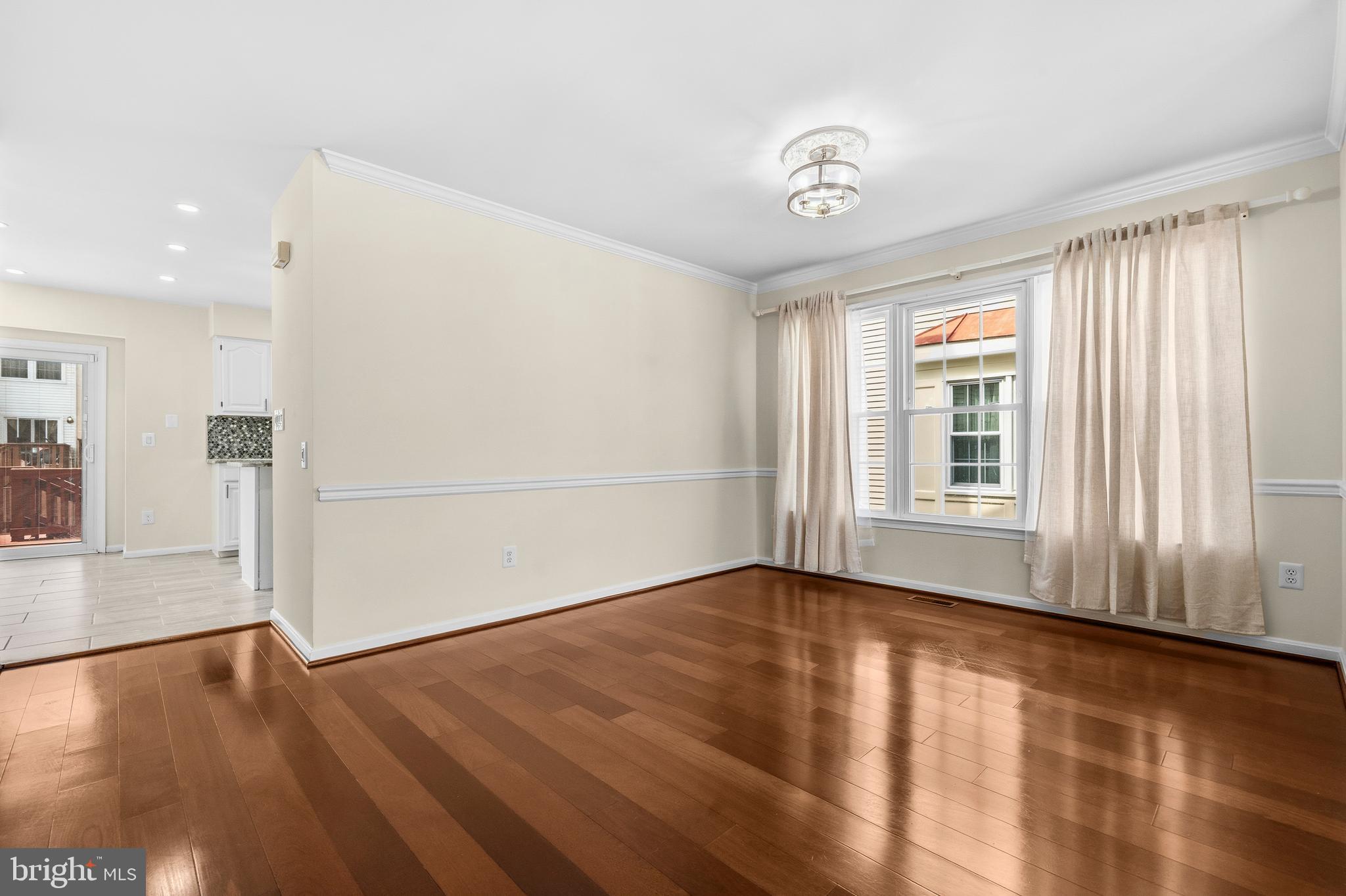 299 St Michaels Circle Odenton, MD 21113 - Photo 9 of 47