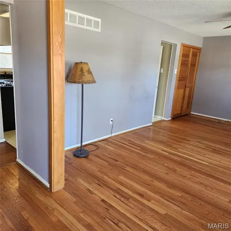 $150,000 | 940 Rogers Lane, Florissant, MO 63033