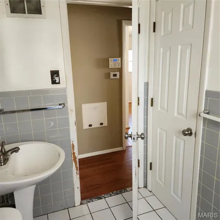 $150,000 | 940 Rogers Lane, Florissant, MO 63033