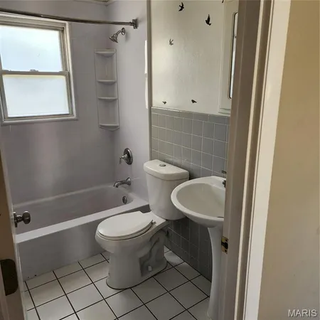 $150,000 | 940 Rogers Lane, Florissant, MO 63033