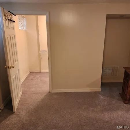 $150,000 | 940 Rogers Lane, Florissant, MO 63033