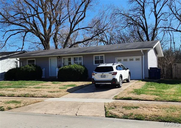 $150,000 | 940 Rogers Lane, Florissant, MO 63033