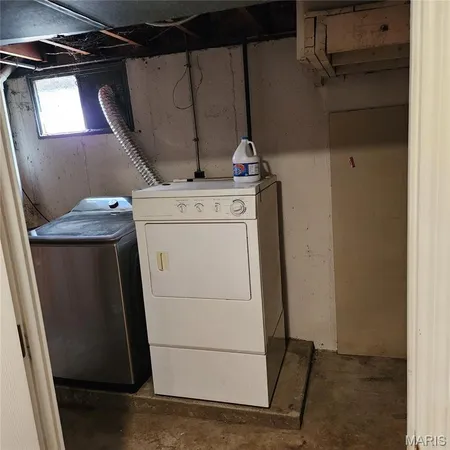 $150,000 | 940 Rogers Lane, Florissant, MO 63033
