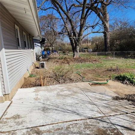 $150,000 | 940 Rogers Lane, Florissant, MO 63033