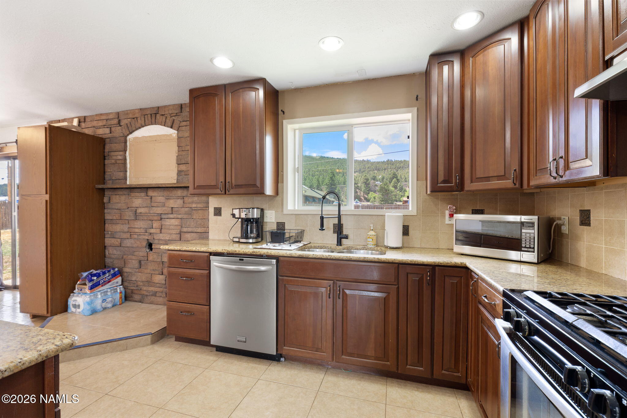 1117 Stockmens Road Williams, AZ 86046 - Photo 10 of 45 29-web-or-mls-FA9A9031
