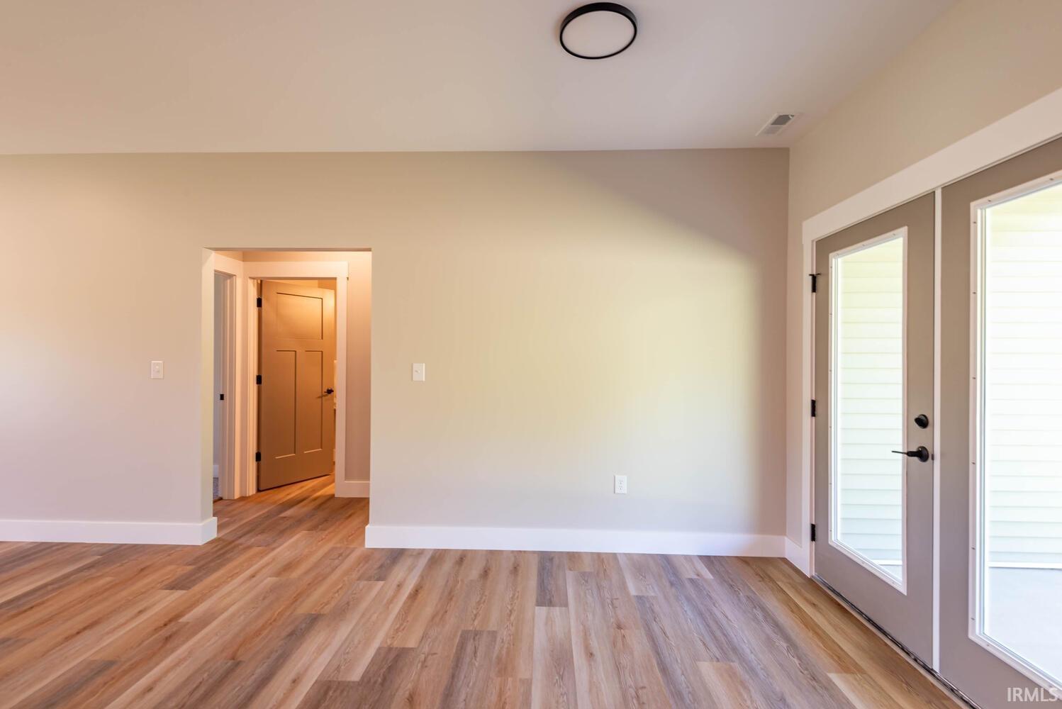 583 White Oak Road Spencer, IN 47460 - Photo 8 of 26 Gallery Image 8