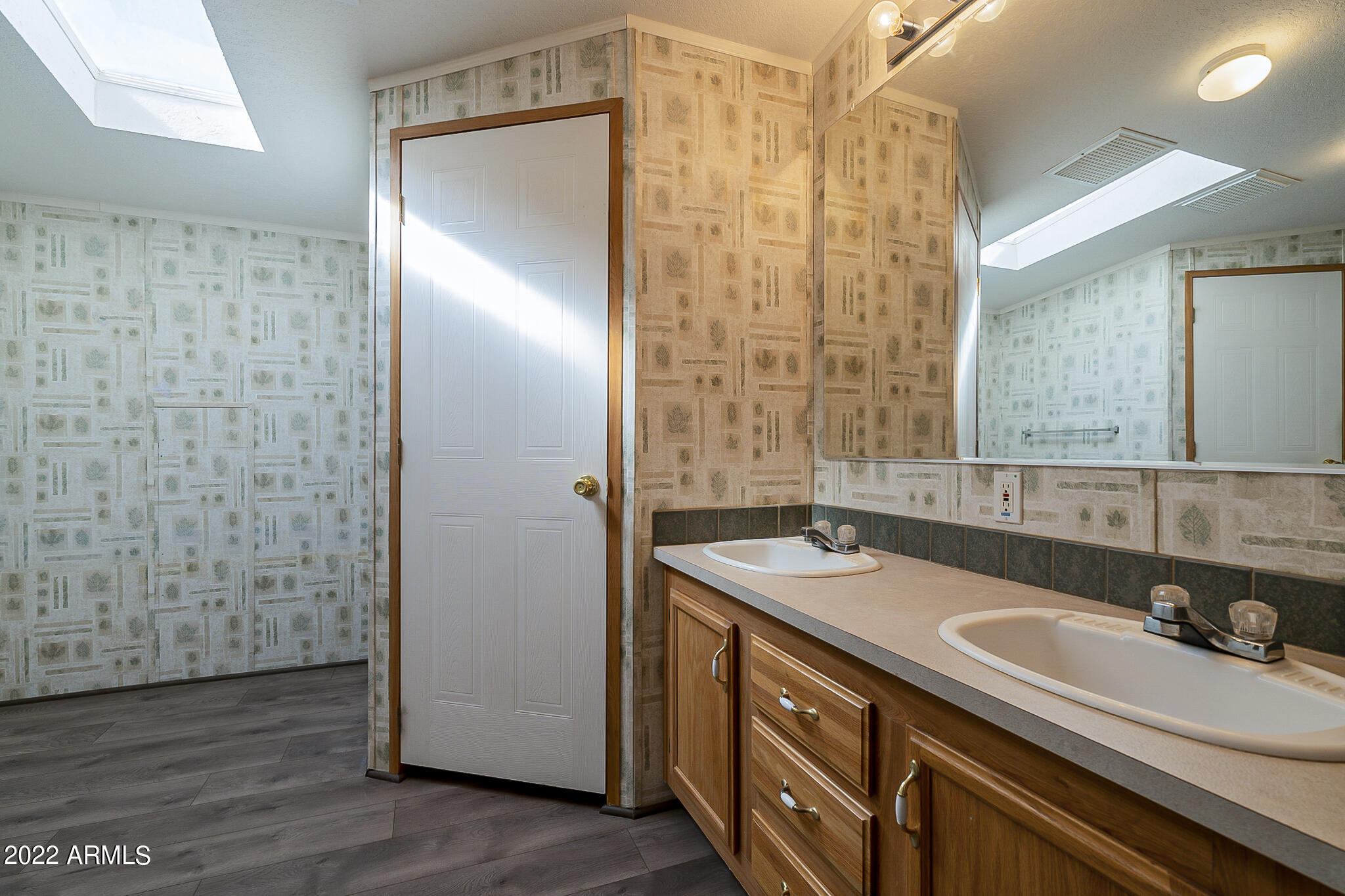11596 Stagecoach Road Arizona City, AZ 85123 - Photo 15 of 45 Primary bathroom