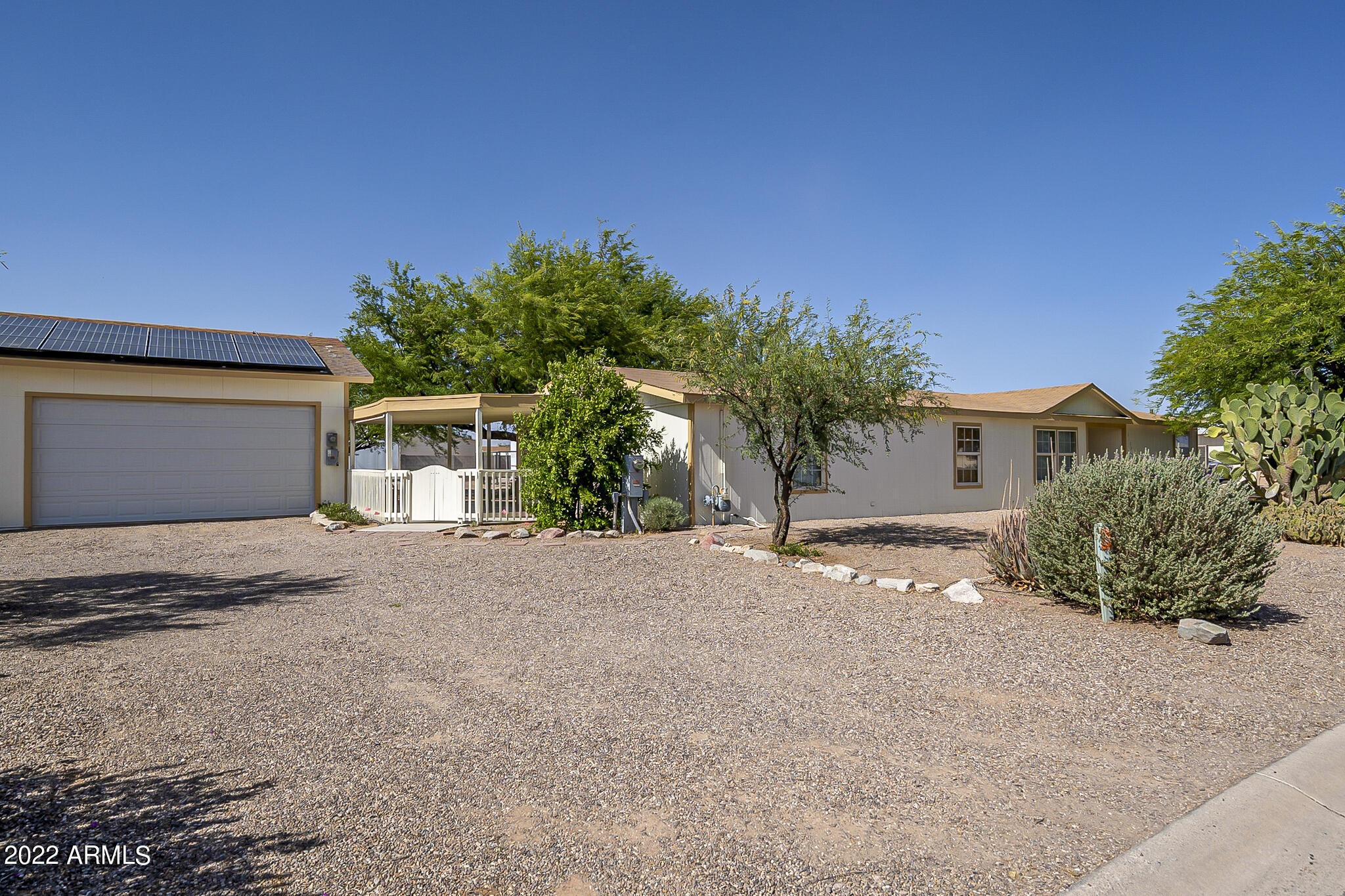 11596 Stagecoach Road Arizona City, AZ 85123 - Photo 34 of 45 Side - Garage