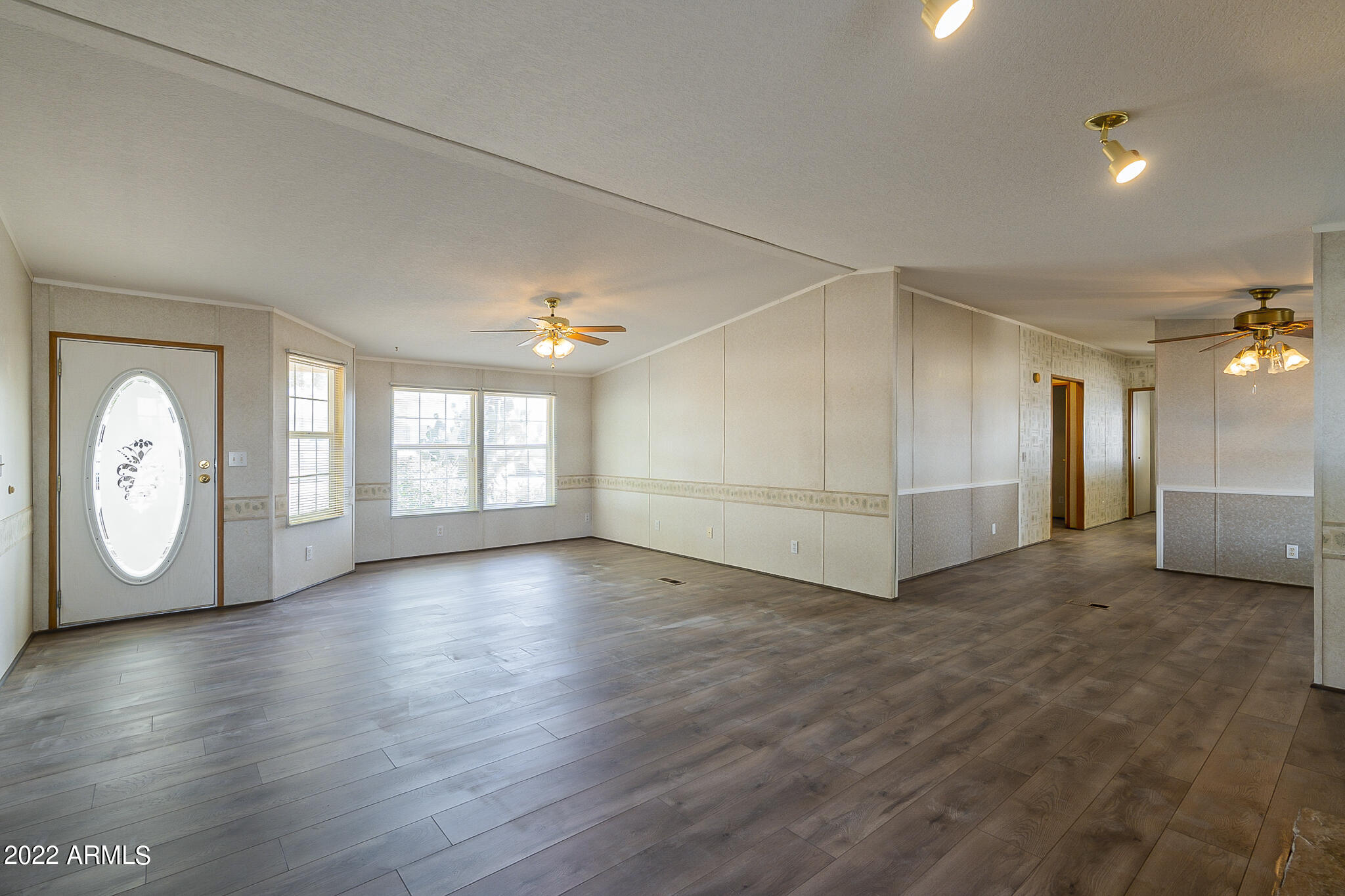 11596 Stagecoach Road Arizona City, AZ 85123 - Photo 7 of 45 Living area view 3
