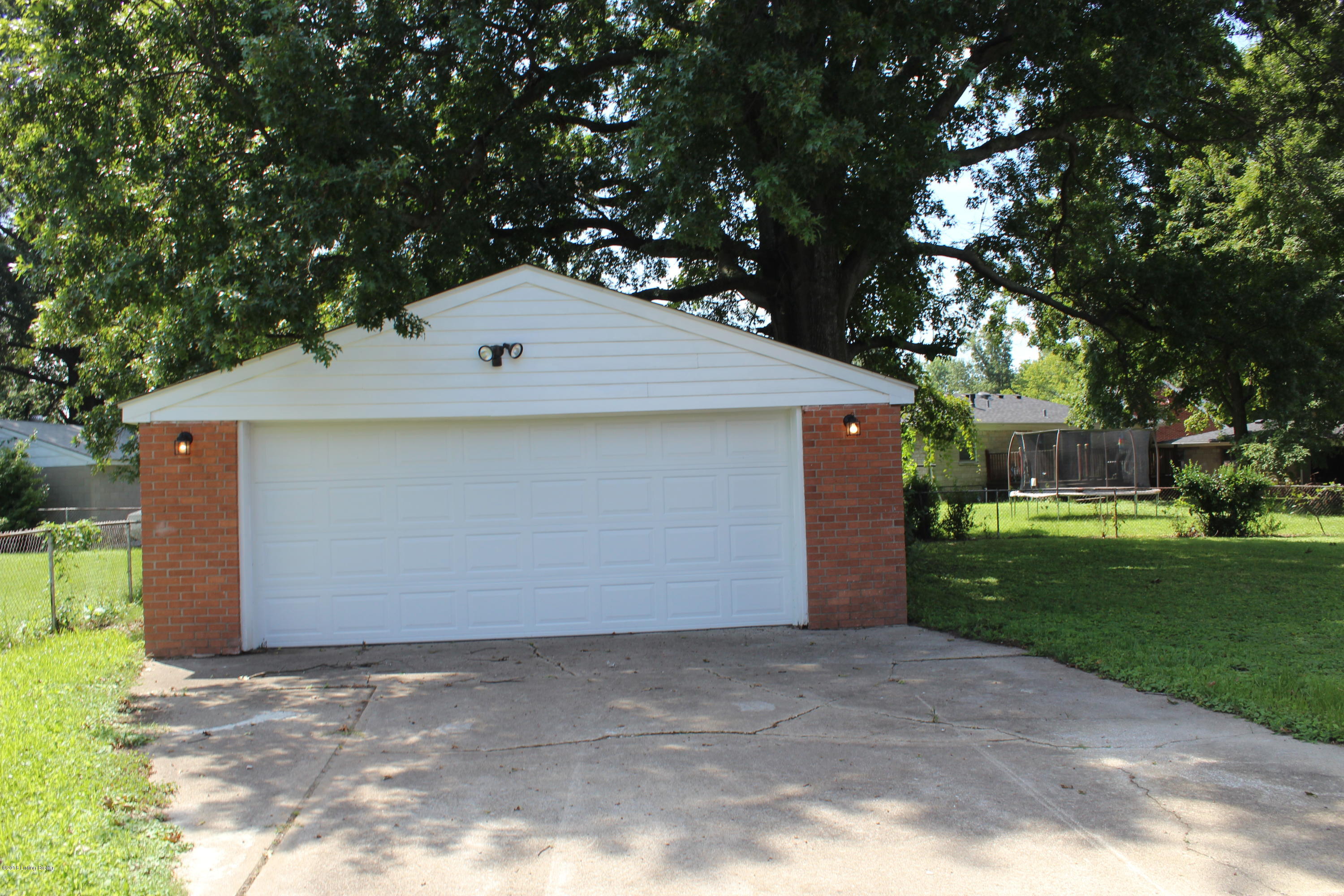 3104 Wayne Road Louisville, KY 40216 - Photo 28 of 32 IMG_0488