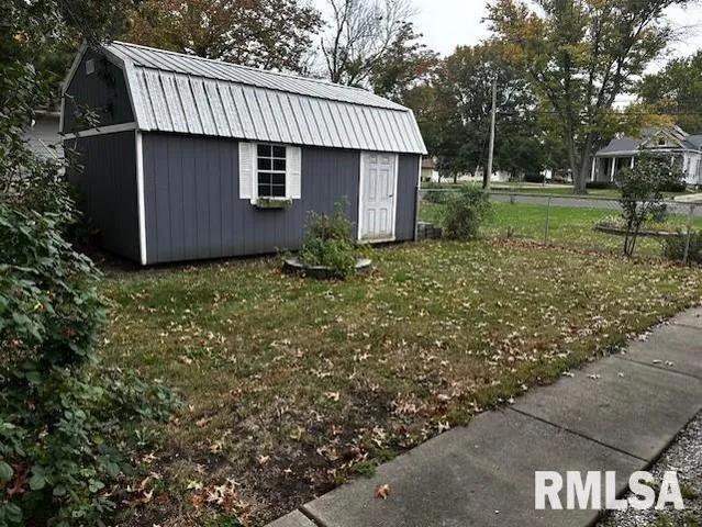 $135,000 | 610 Sandusky Street, Jacksonville, IL 62650