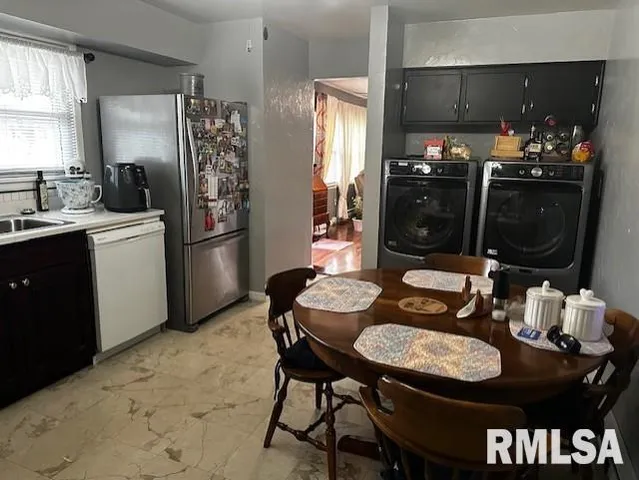 $135,000 | 610 Sandusky Street, Jacksonville, IL 62650