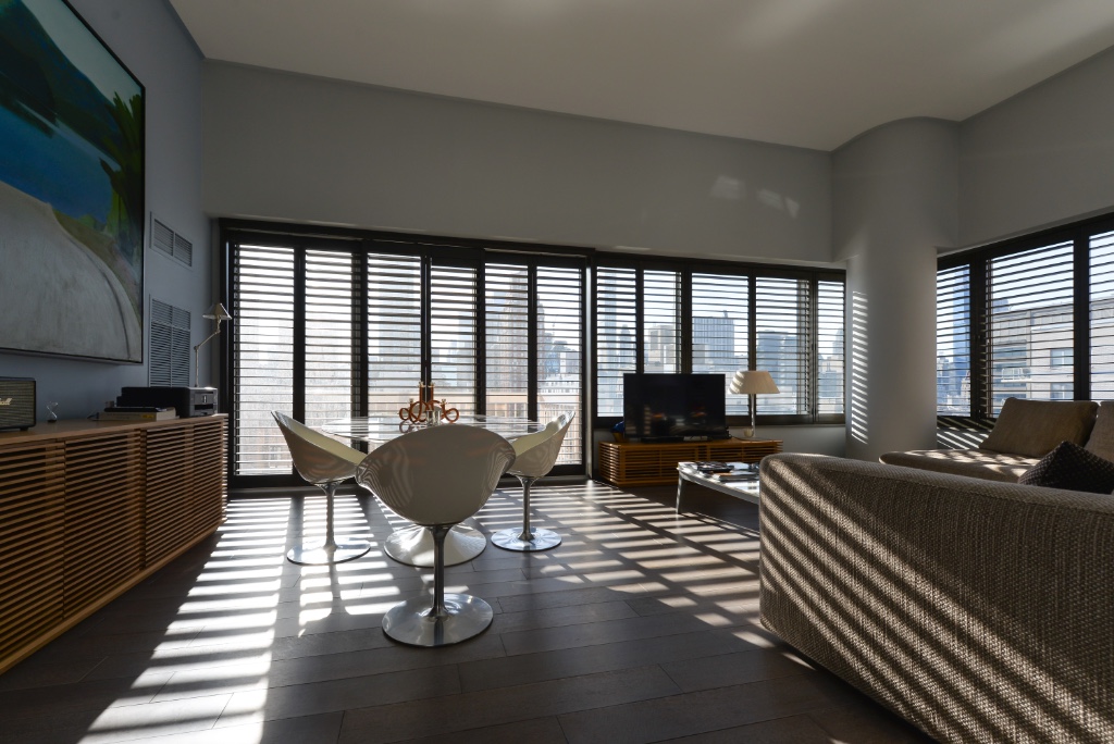 200 East 69th Street, Unit 19D Manhattan, NY 10021 - Photo 5 of 15 Photo 5