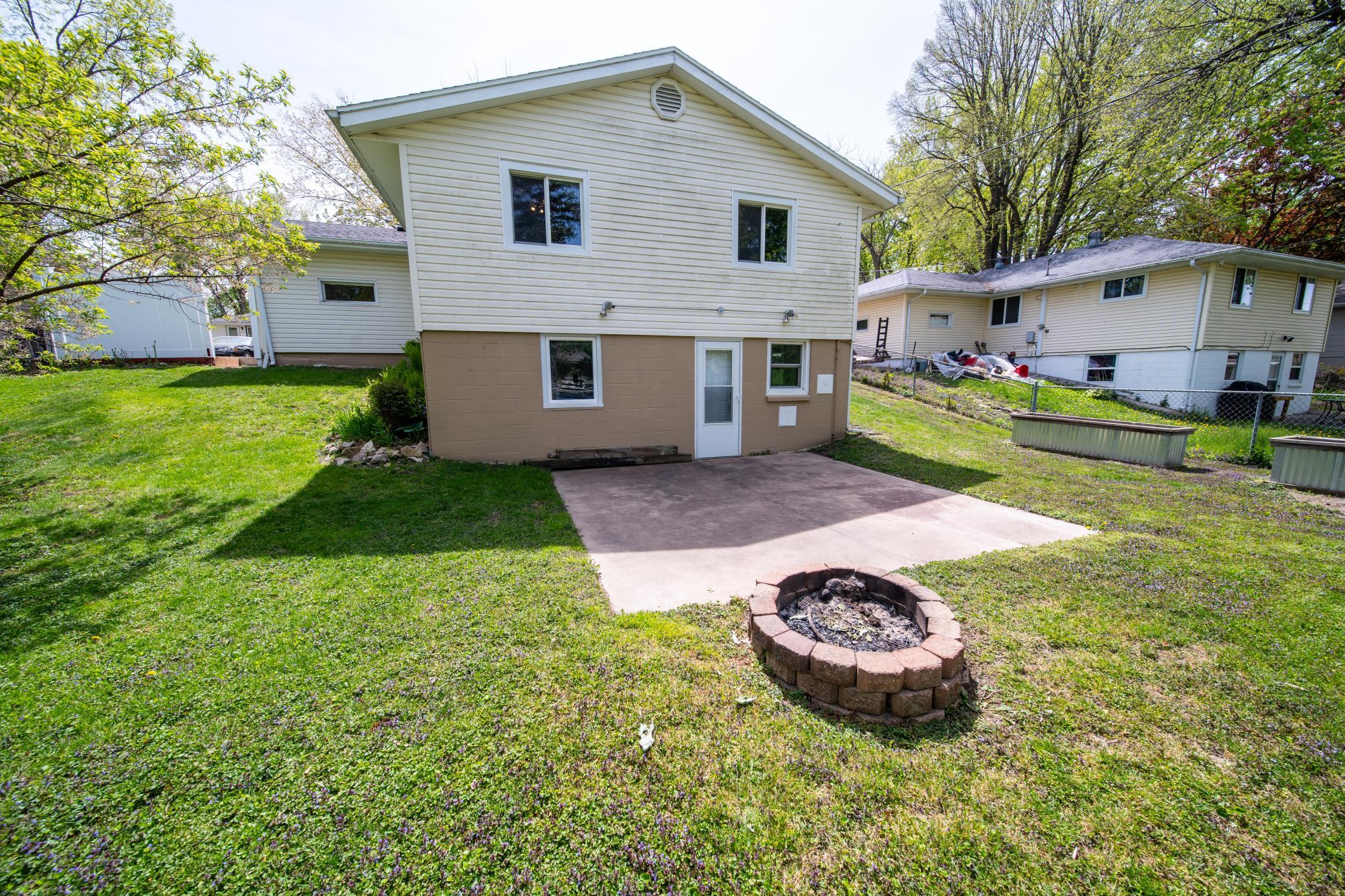 2115 23rd Street Northwest Rochester, MN 55901 - Photo 37 of 50