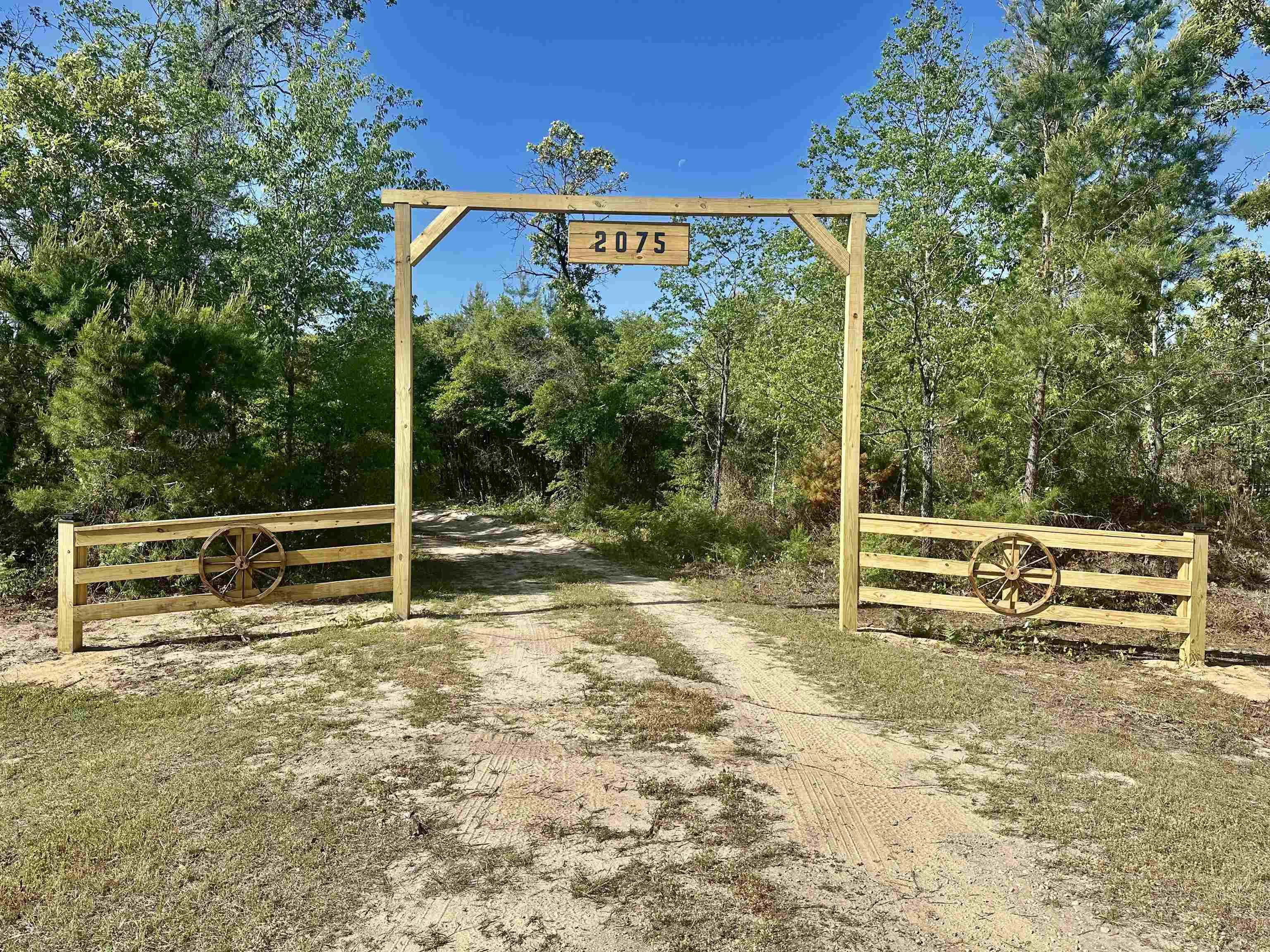2075 Pine Grove Church Road Quincy, FL 32351 - Photo 32 of 34