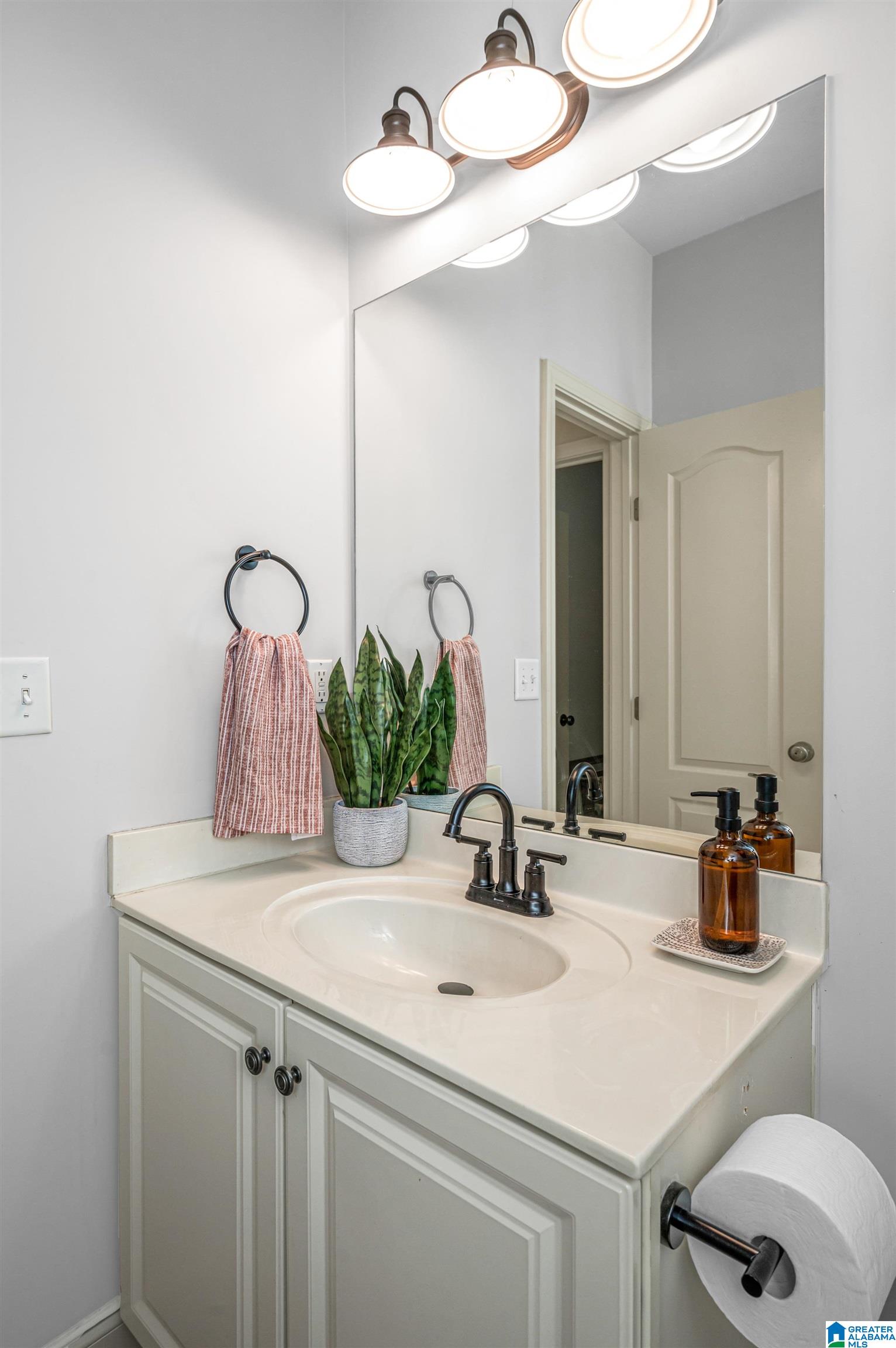 5680 Park Side Road Birmingham, AL 35244 - Photo 29 of 42