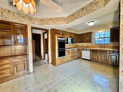 $332,000 | 4415 Cinnabar Drive, Dallas, TX 75227