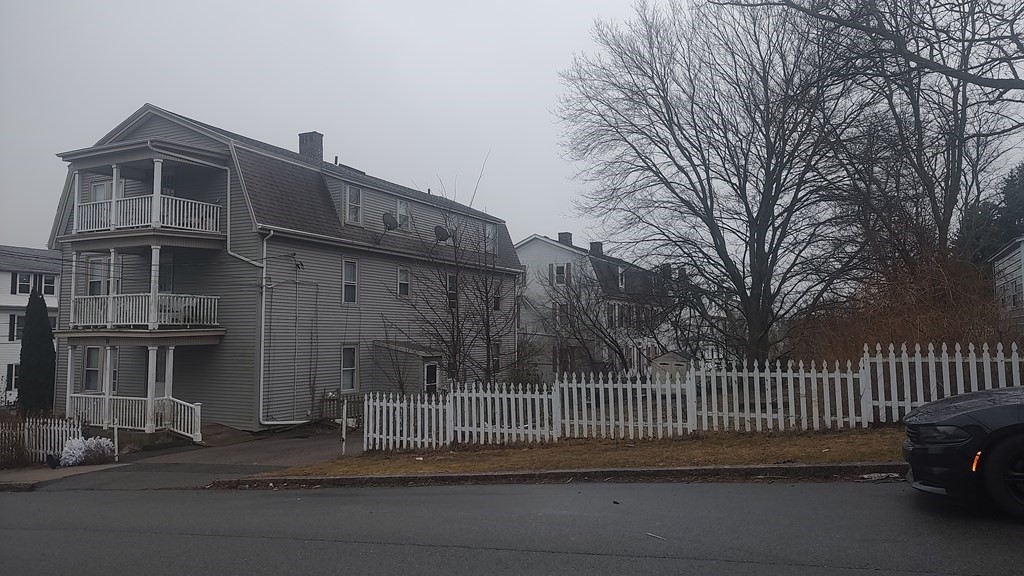 75 Broad Street Fall River, MA 02724 - Photo 14 of 16 Gallery Image 14