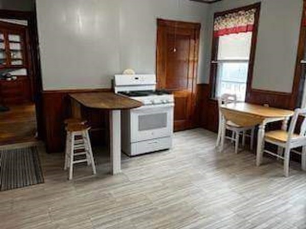 75 Broad Street Fall River, MA 02724 - Photo 9 of 16 Gallery Image 9