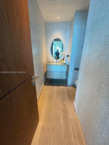 $32,000 | 17001 Collins Avenue, Unit 4504, Sunny Isles Beach, FL 33160