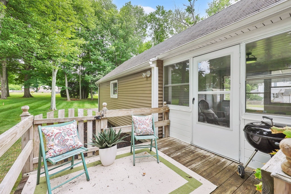 6 Rogers Road East Longmeadow, MA 01028 - Photo 27 of 38
