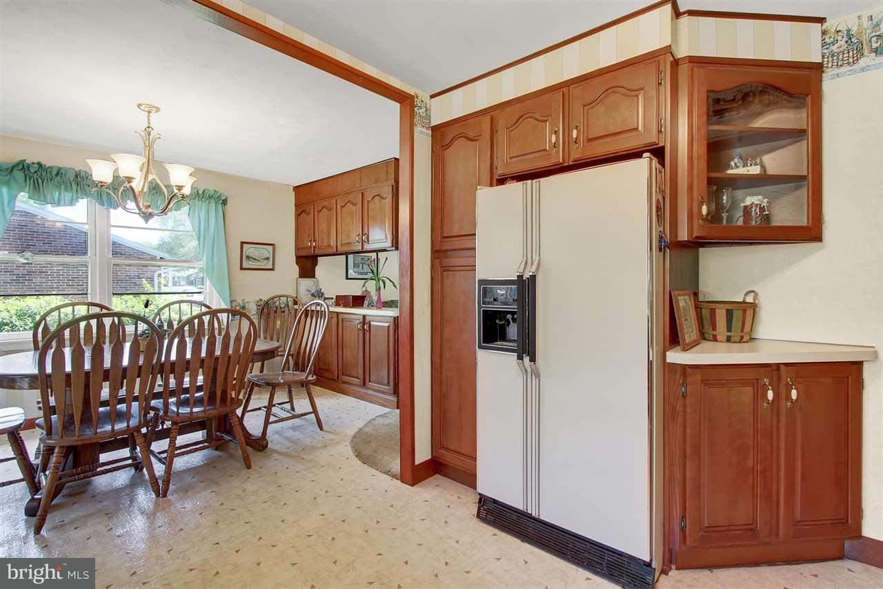 2429 Princeton Road York, PA 17402 - Photo 13 of 25 Gallery Image 13