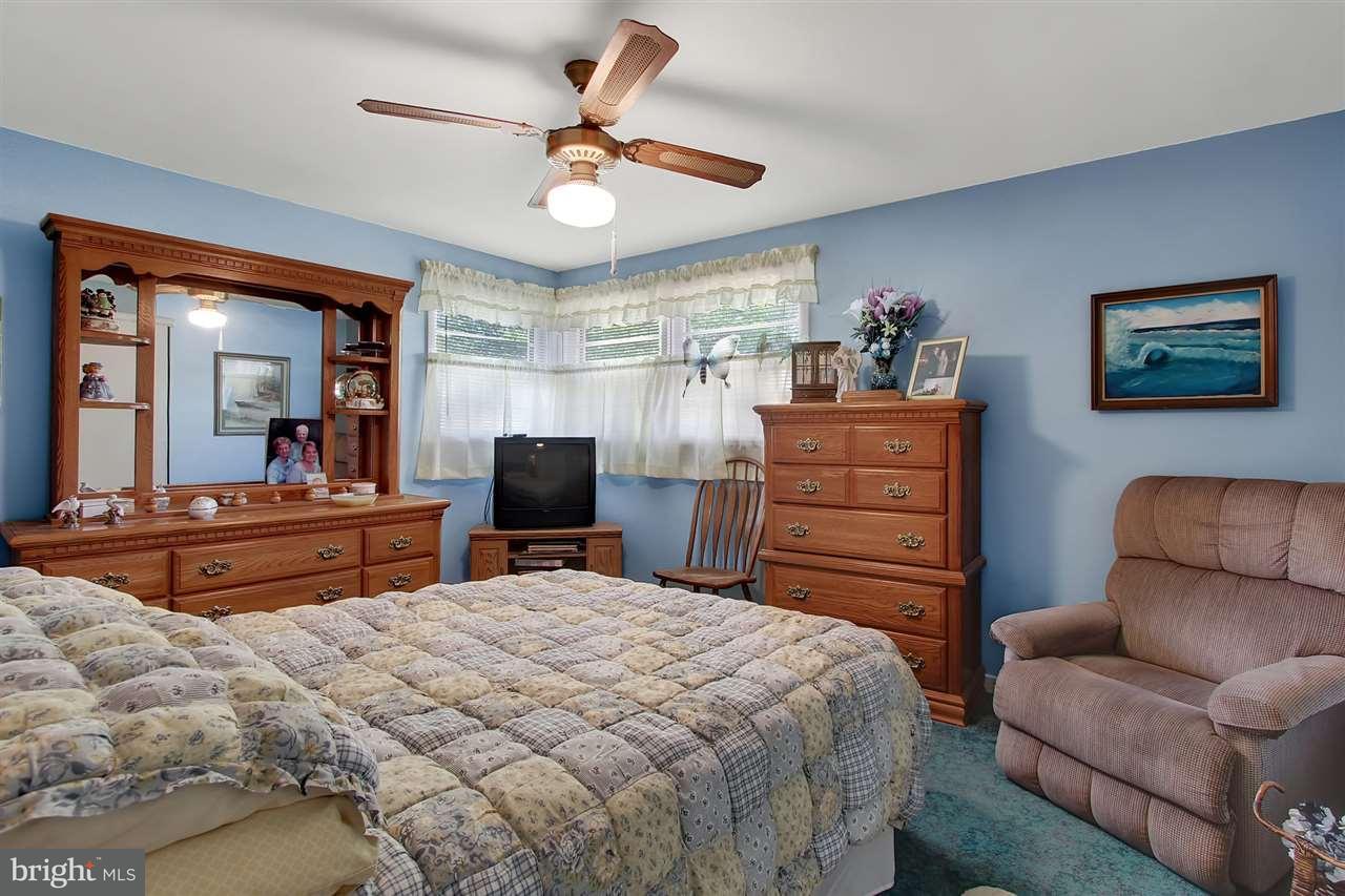 2429 Princeton Road York, PA 17402 - Photo 15 of 25 Gallery Image 15