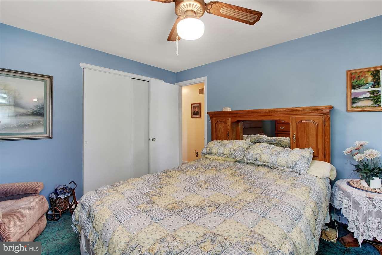 2429 Princeton Road York, PA 17402 - Photo 16 of 25 Gallery Image 16
