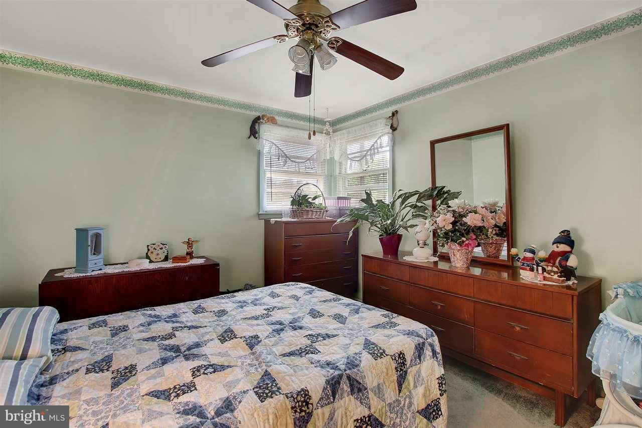 2429 Princeton Road York, PA 17402 - Photo 17 of 25 Gallery Image 17