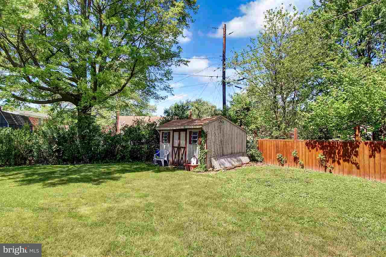 2429 Princeton Road York, PA 17402 - Photo 22 of 25 Gallery Image 22