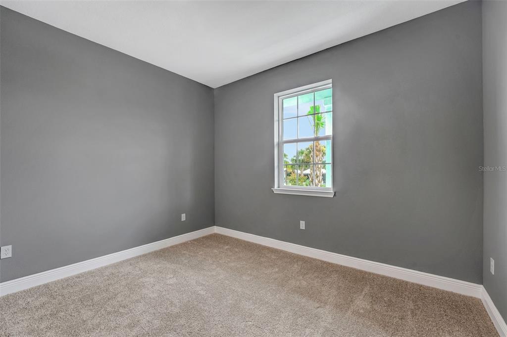 985 Fiesta Key Circle Lady Lake, FL 32159 - Photo 25 of 56