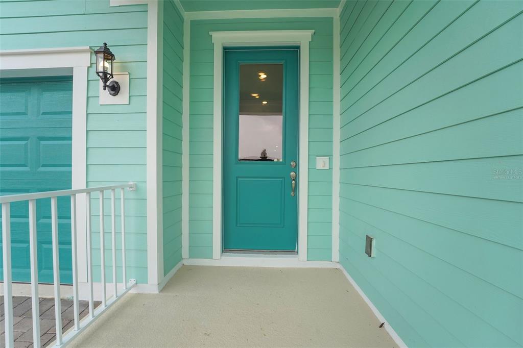 985 Fiesta Key Circle Lady Lake, FL 32159 - Photo 3 of 56