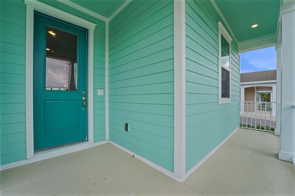 985 Fiesta Key Circle Lady Lake, FL 32159 - Photo 4 of 56