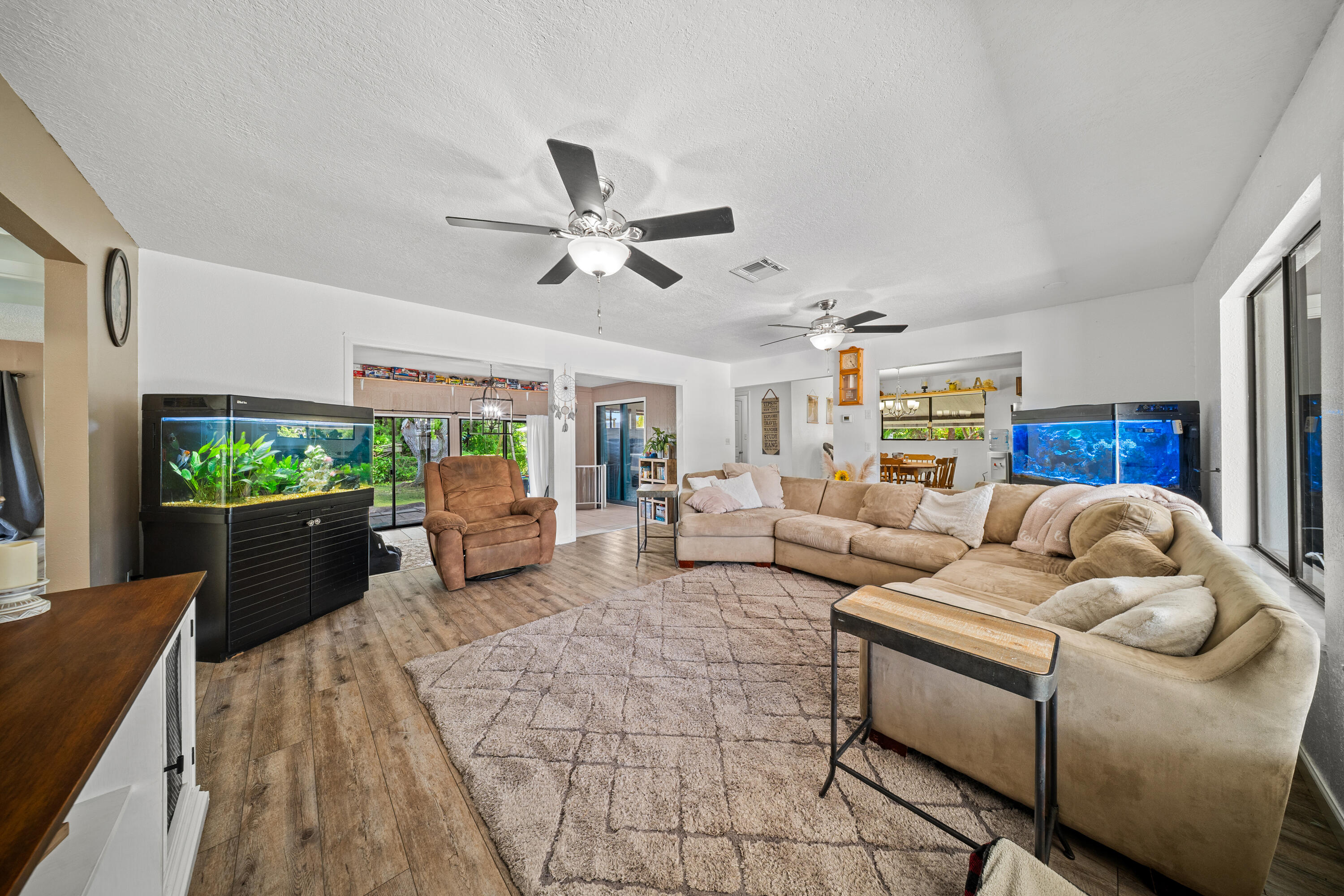 5900 Raintree Trail Fort Pierce, FL 34982 - Photo 3 of 34 Living Room