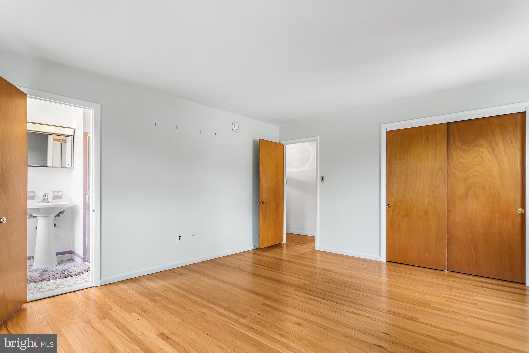 1033 Crozer Lane Springfield, PA 19064 - Photo 15 of 26 Bedroom 1